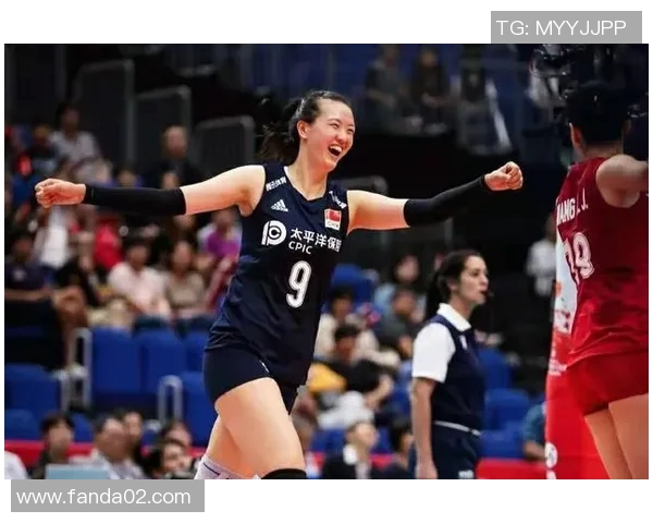 上海排球队在世界杯积分榜上以56分稳居第一名展现强劲实力