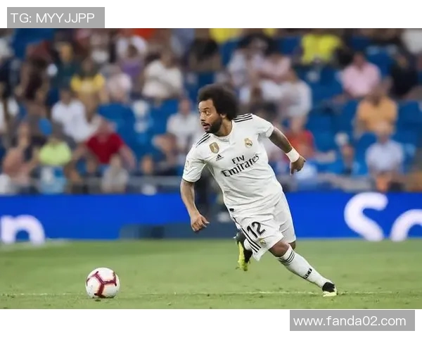 足球明星与伦敦的故事：那些在英伦闪耀的足球巨星名字揭秘