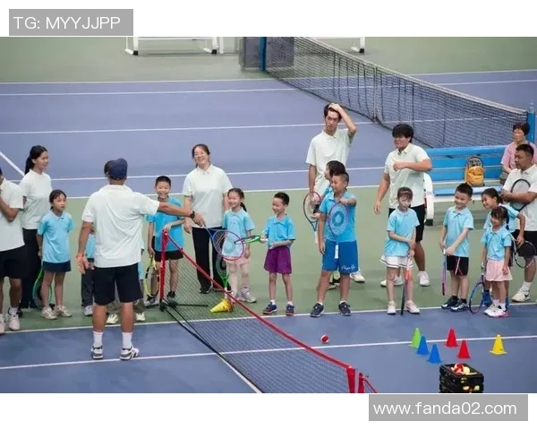 广州网球队速度提升之路:从训练到比赛的全方位探讨与分析 广州网球队速度提升之路:从训练到比赛的全方位探讨与分析